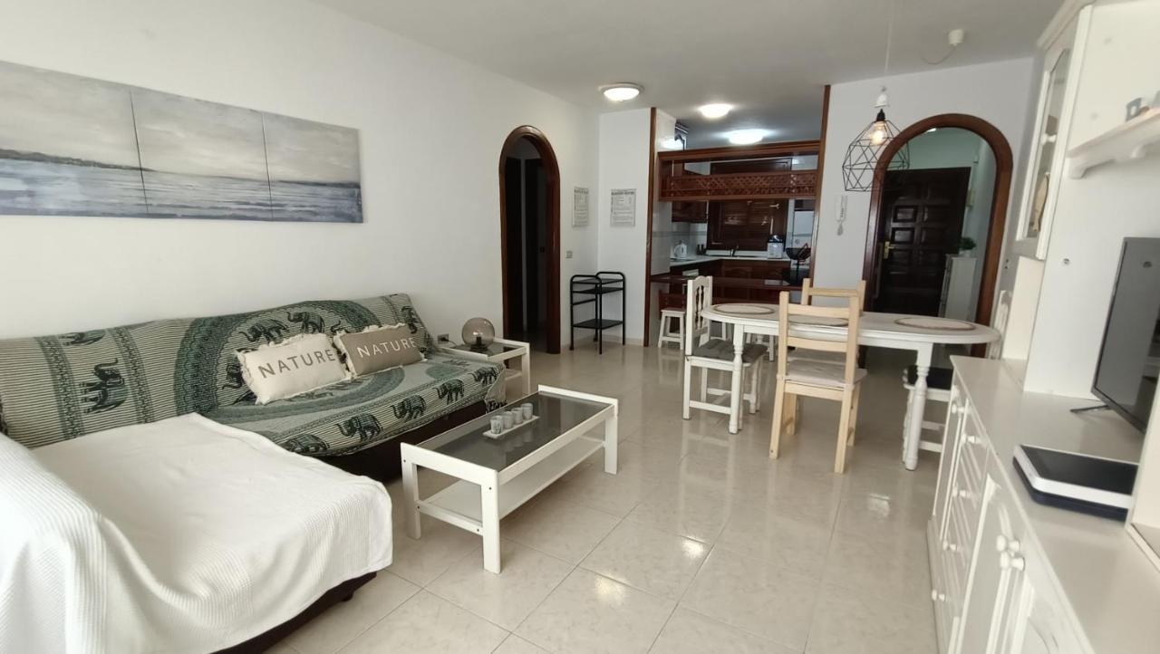 Alquilaencanarias El Medano Junto A La Playa エクステリア 写真